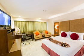 Royal President Suites