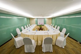 Royal President Suites