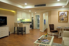 Royal President Suites