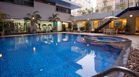 Royal President Suites