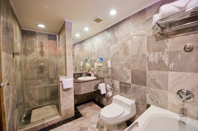 Royal President Suites