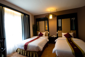 Royal View Resort