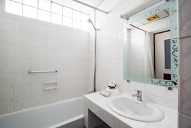Ruamchitt Travelodge Hotel