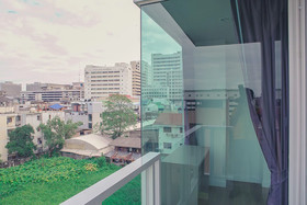 S.E.T Thanmongkol Residence