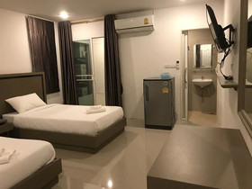 S.E.T Thanmongkol Residence