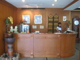 Sawasdee Langsuan Inn