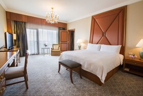 Shangri-La Bangkok Serviced Apartments