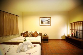 Siamese Views Lodge