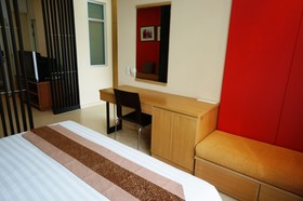 Silom Convent Garden