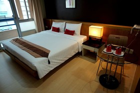 Silom Convent Garden