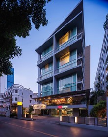 Silom Lofts Luxury Service Apartment