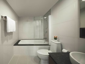 Silom Lofts Luxury Service Apartment