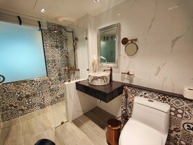 Siri Grand Bangkok Hotel