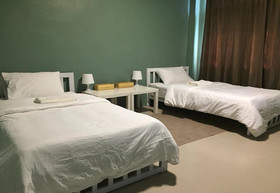 Sleepcase Hostel