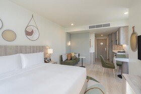 Staybridge Suites Bangkok Sukhumvit