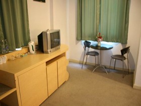 Ten Stars Inn