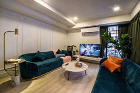 Theme Boutique Hotel