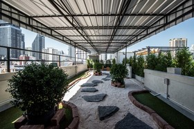Theme Boutique Hotel