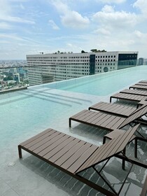 The Quarter Ratchayothin by UHG