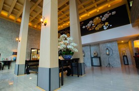 The Riche Boutique