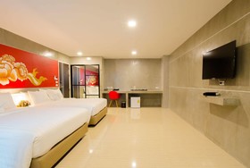 The Riche Boutique