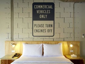 Siri Oriental Bangkok Hotel