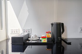 Thonglor Suites Hotel
