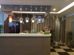 Three Seasons Place Hotel