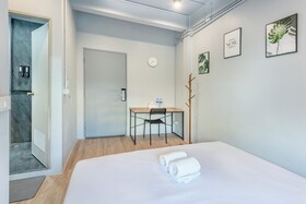 Ti Thong Hostel