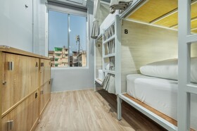 Ti Thong Hostel