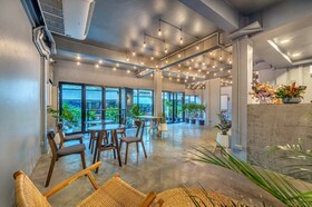 Ti Thong Hostel