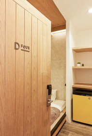 Vann Bangkok Boutique House and Cafe