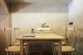 Vann Bangkok Boutique House and Cafe