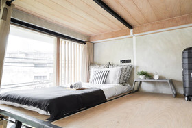 Vann Bangkok Boutique House and Cafe
