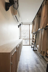 Vann Bangkok Boutique House and Cafe