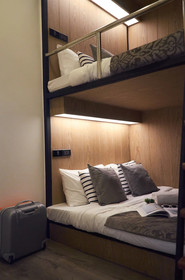 Vann Bangkok Boutique House and Cafe
