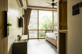 Vann Bangkok Boutique House and Cafe