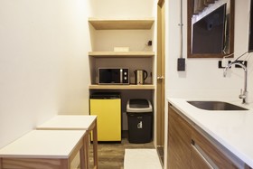 Vann Bangkok Boutique House and Cafe