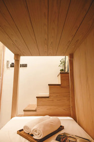 Vann Bangkok Boutique House and Cafe