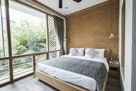 Vann Bangkok Boutique House and Cafe