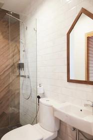 Vann Bangkok Boutique House and Cafe