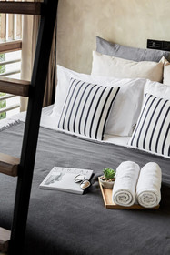 Vann Bangkok Boutique House and Cafe