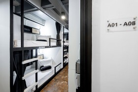 Vibes Hostel Bangkok