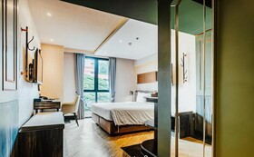 Vince Hotel Pratunam