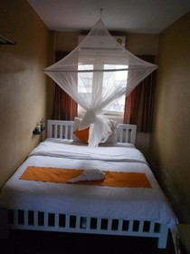VX The Fifty Hostel