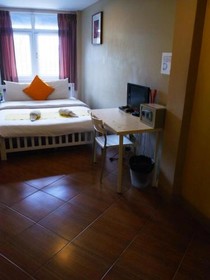 VX The Fifty Hostel