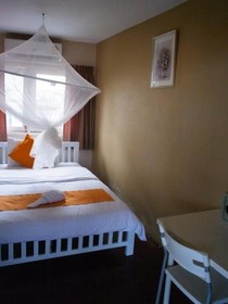 VX The Fifty Hostel