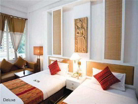 RoomQuest Pratunam Yesterday's Photo Hotel