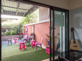 Yaya Guesthouse