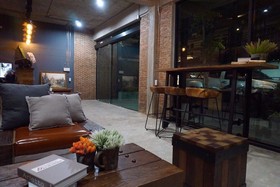 Yotaka The Hostel